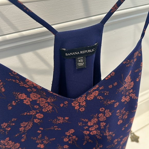 Banana Republic Top - Picture 2 of 4